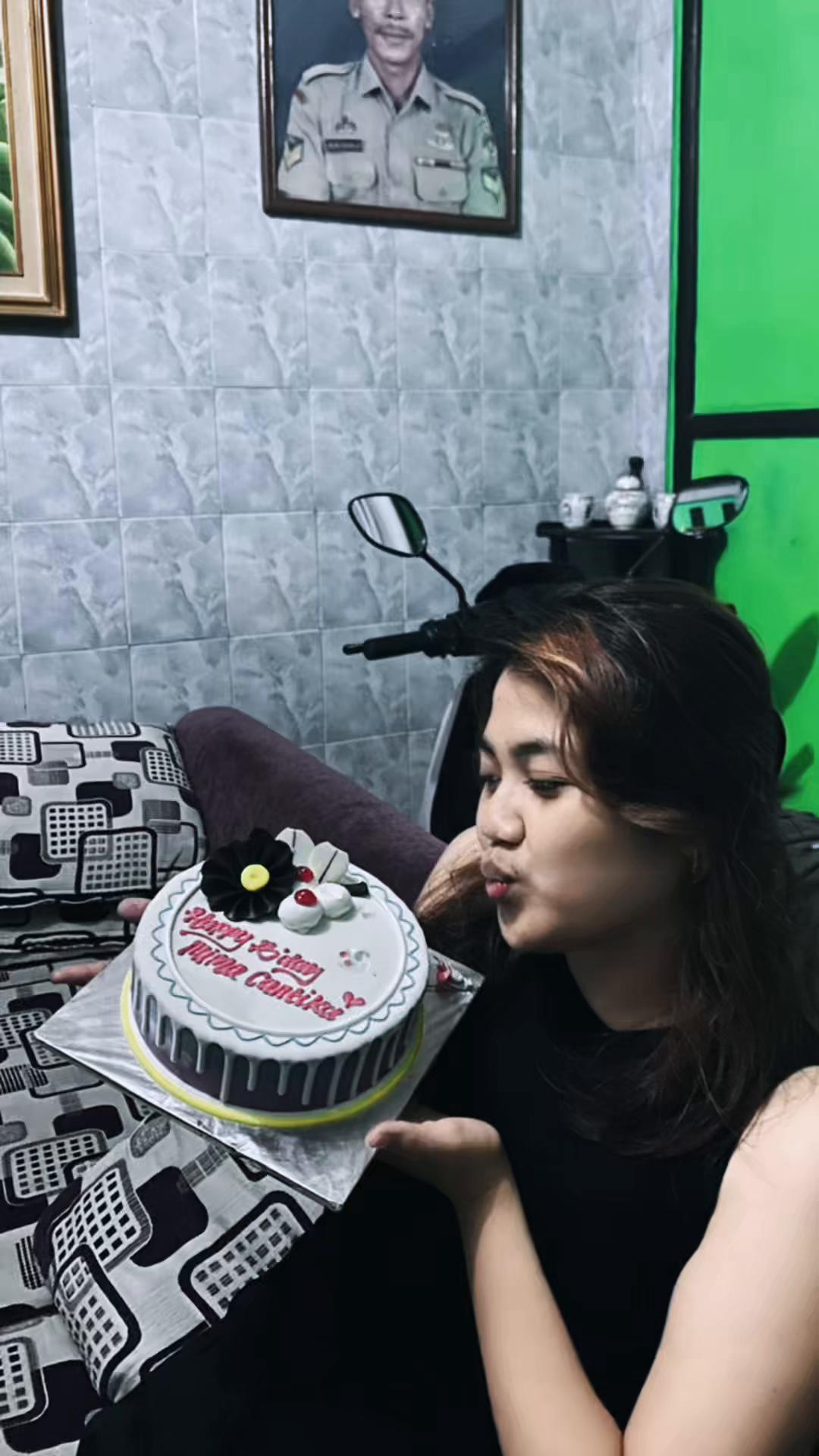 @Radenvivi