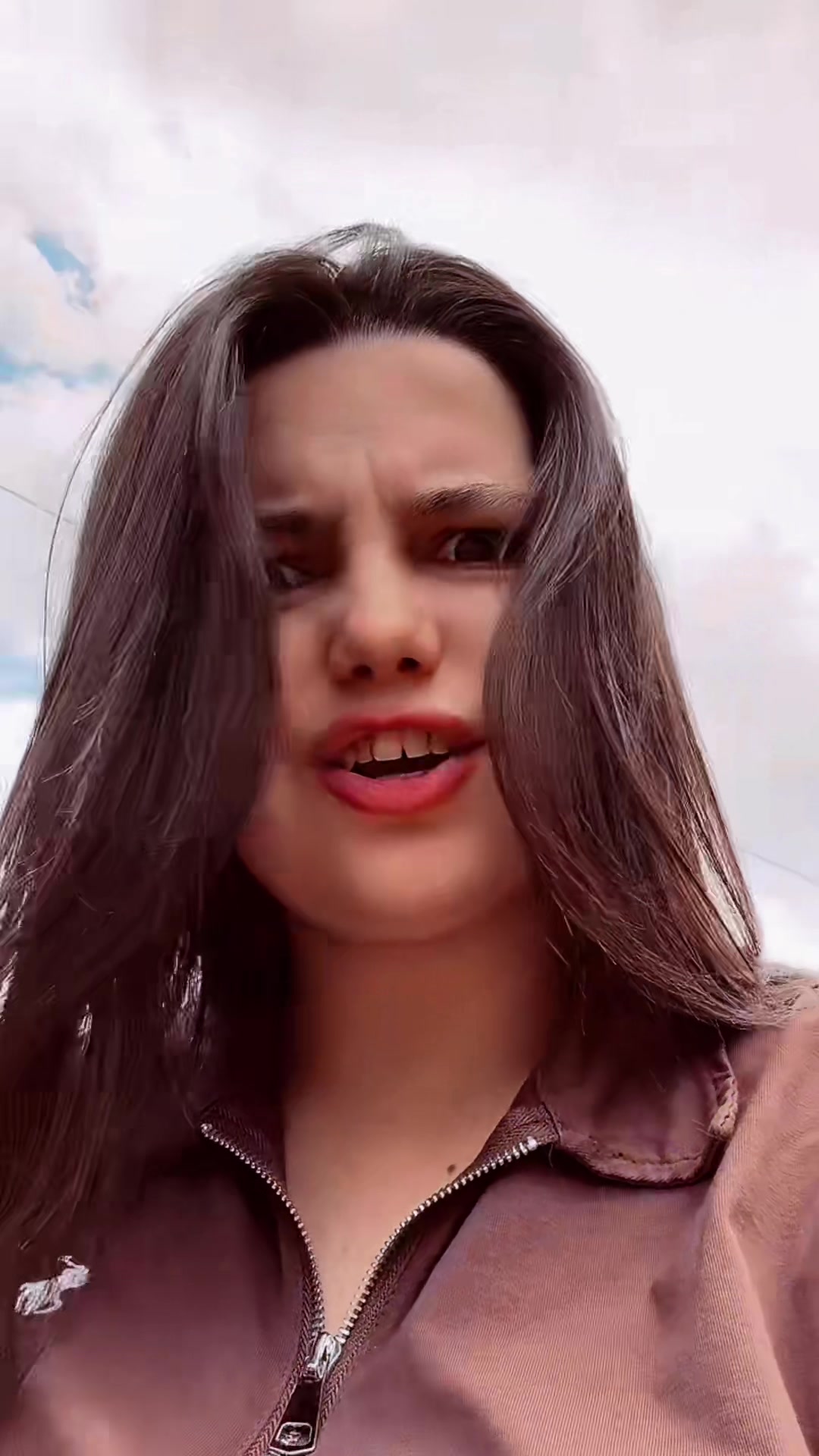 @AlinaV