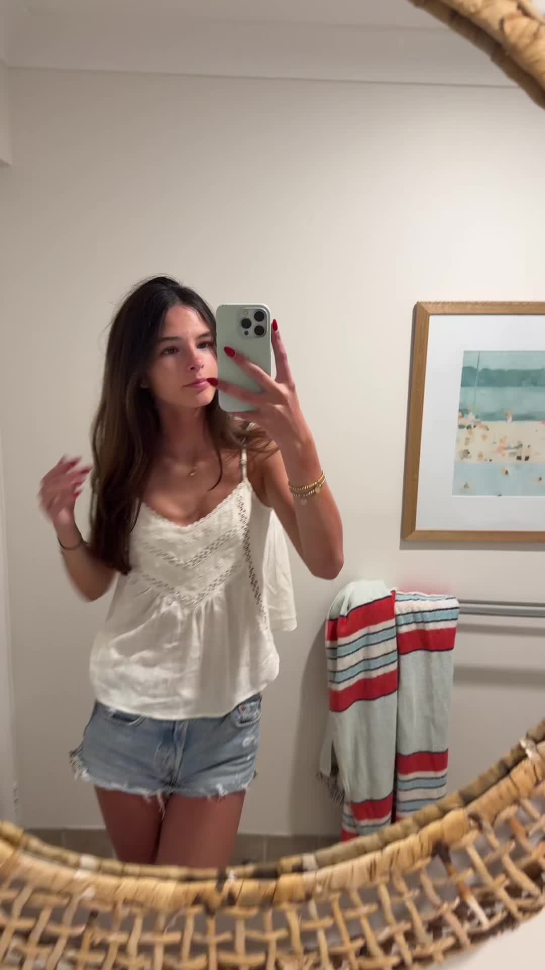 @ellaquinyspamm