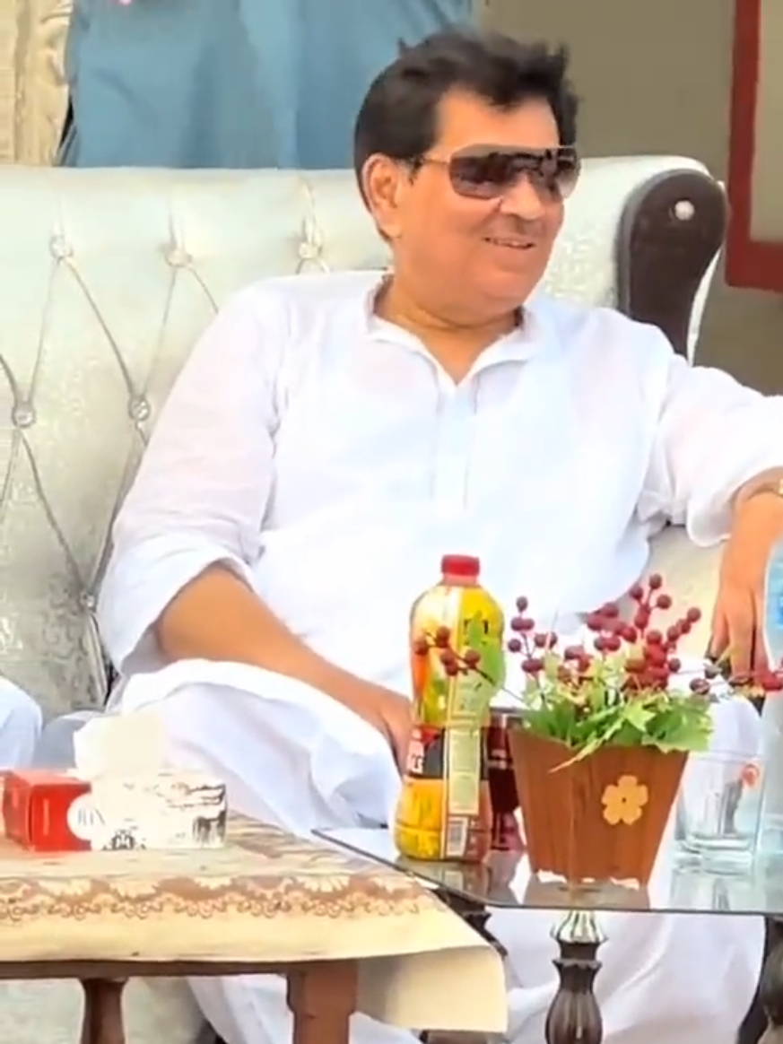 @مخدوم سید فیصل صالح حیات