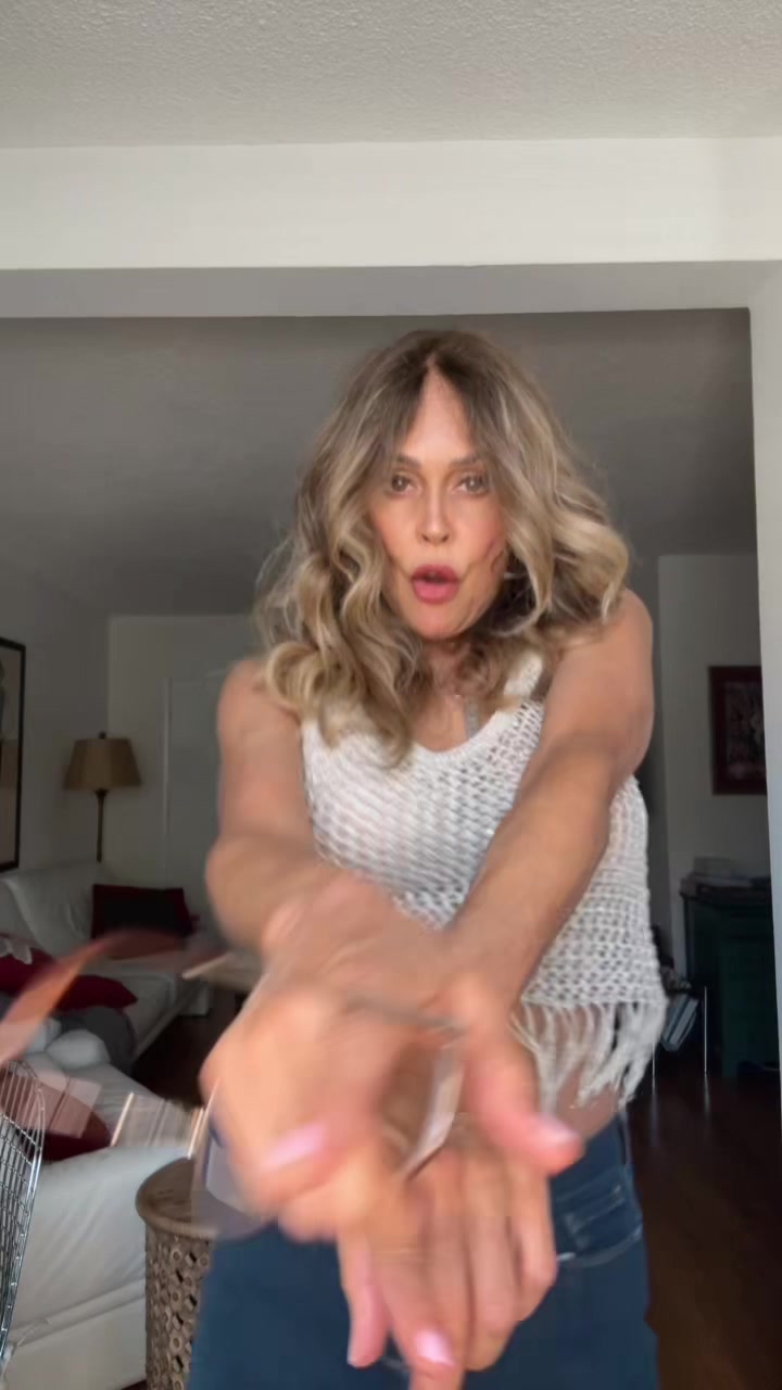 @April Jayne