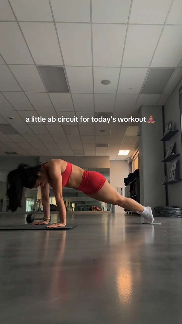 @cambrie_rae