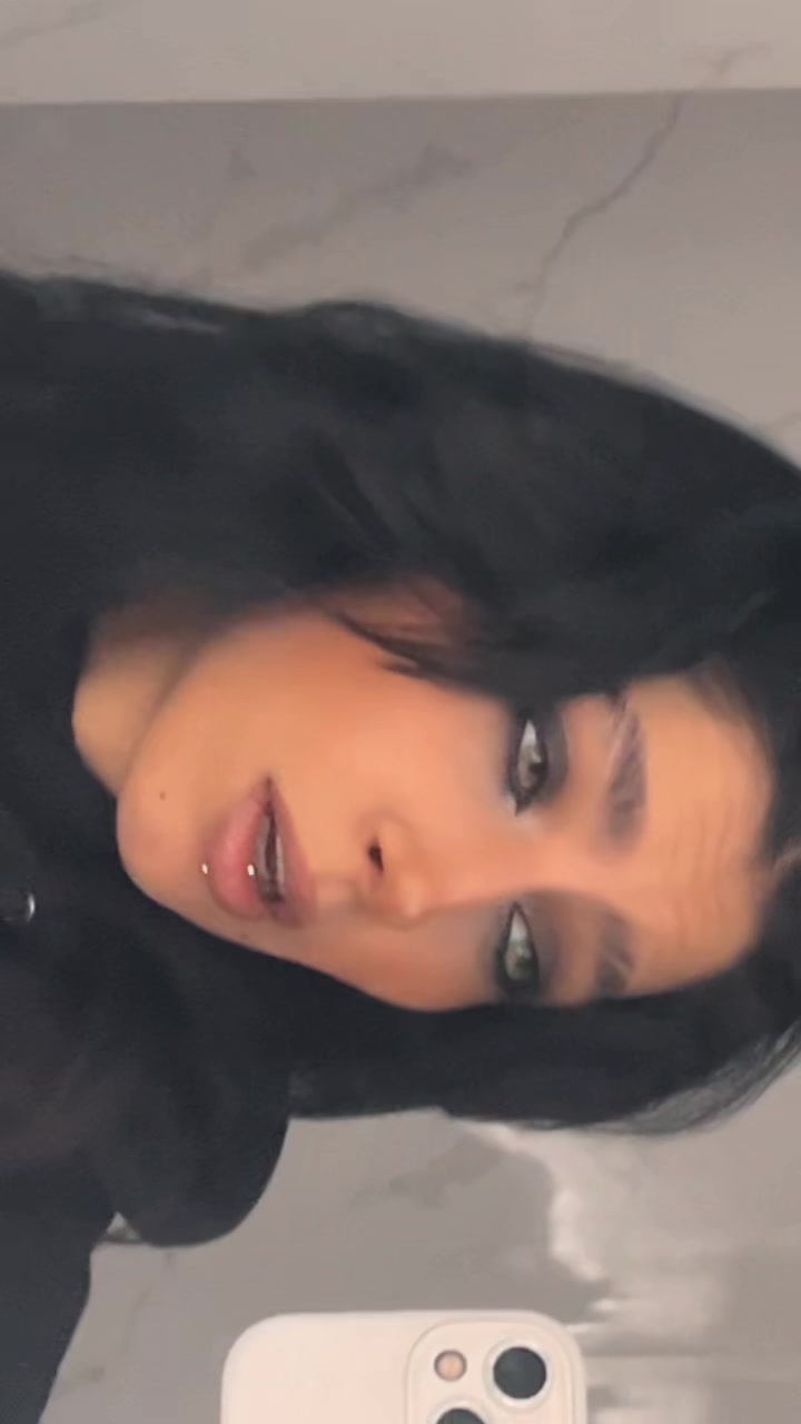 @Melina