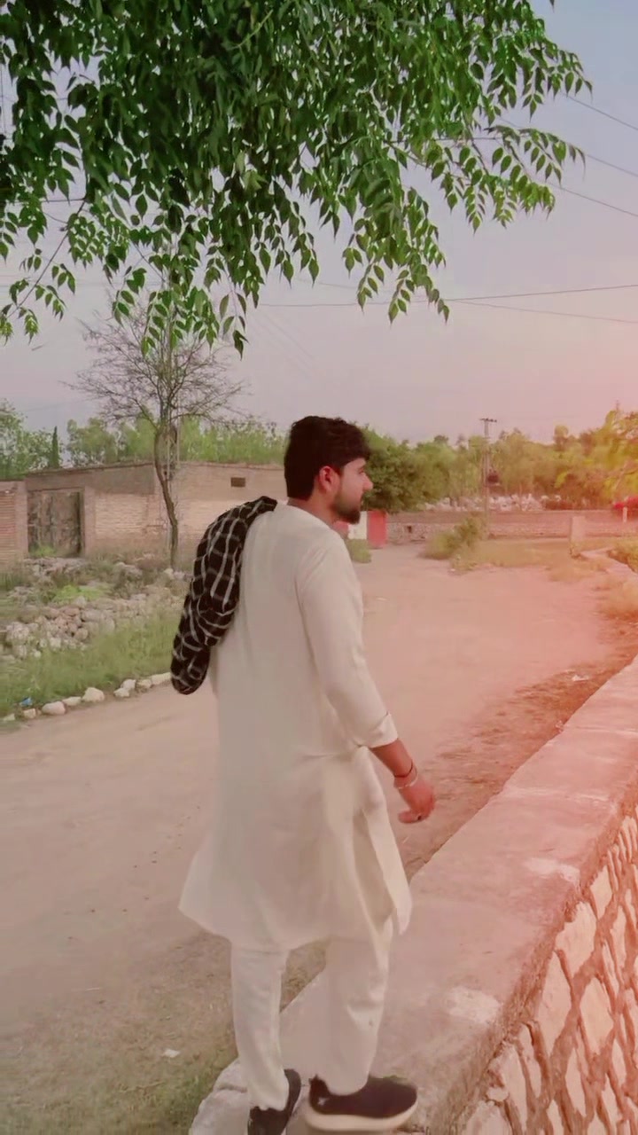 @Raja Ali Rajput 😎