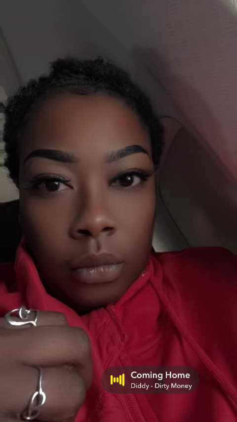 @UrMajesty🌺👑E.B