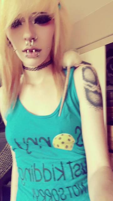 @🏳️&zwj;🌈[,,_,,]:3