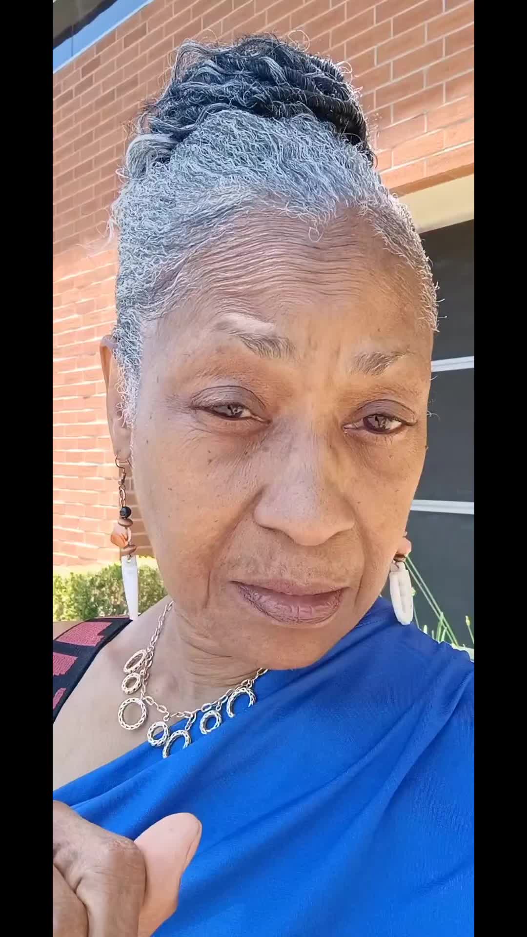 @Linda Weekes