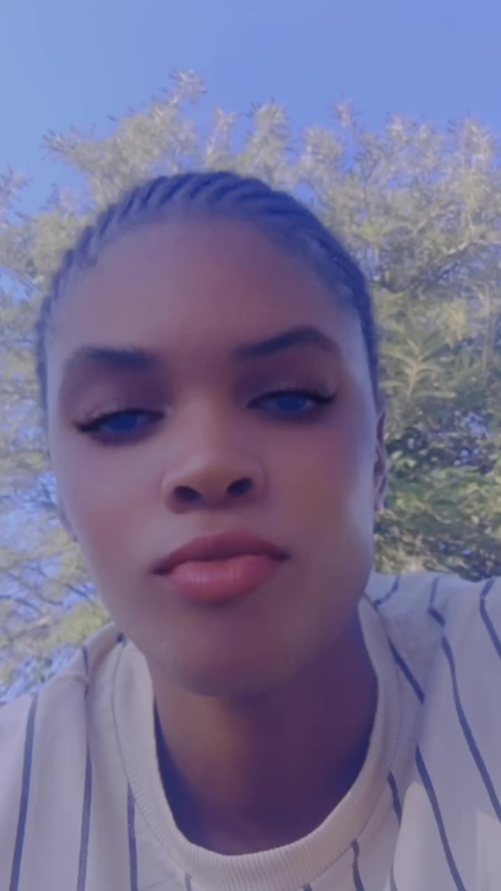 @Esther girl💖💖💖💜