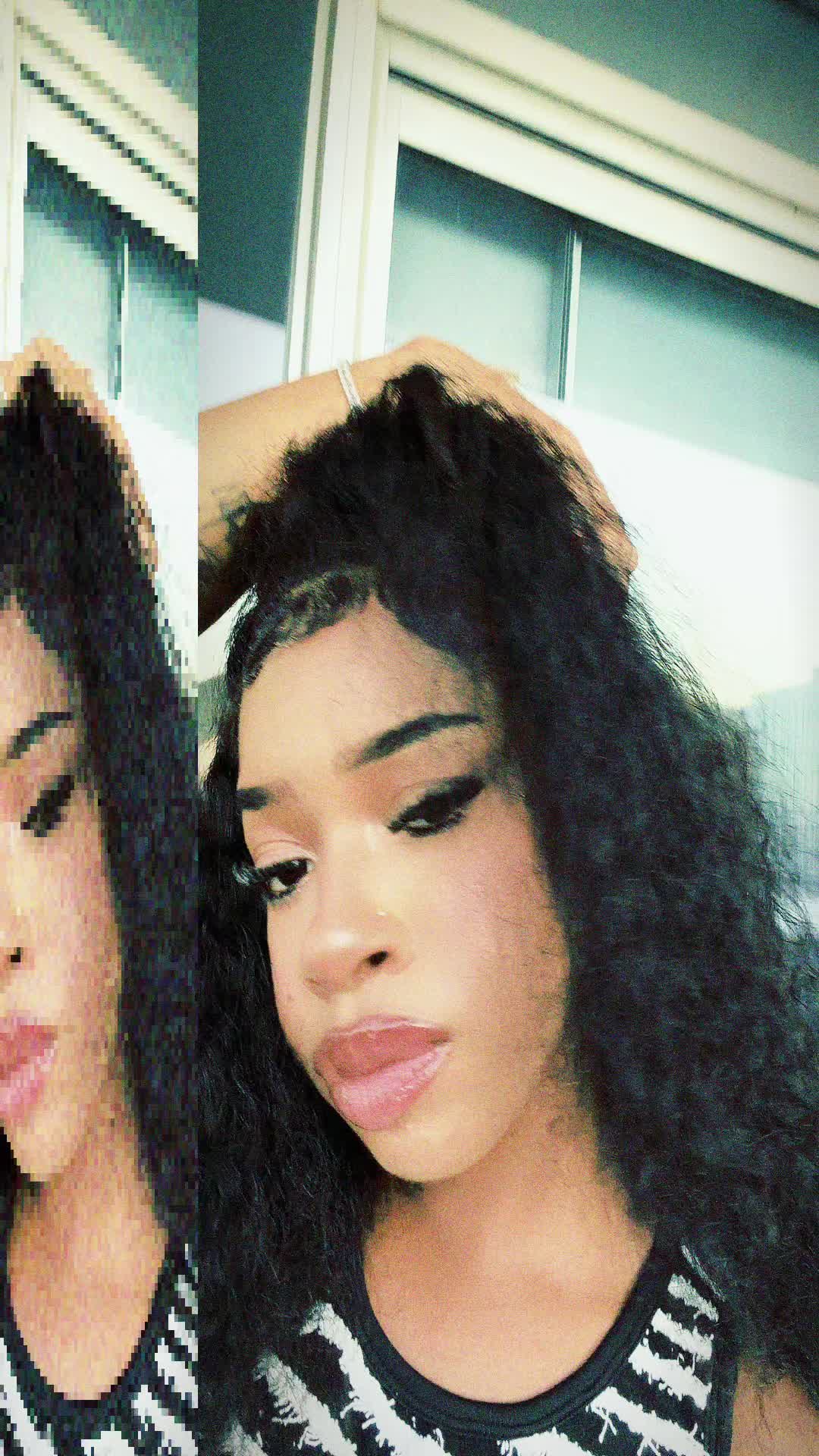 @theyadorejamelia