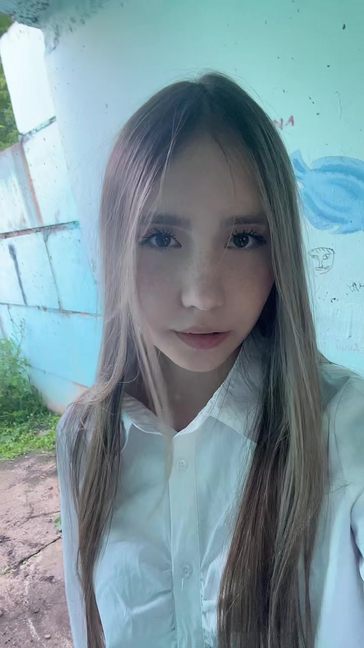 @𝖛𝖎𝖔𝖑𝖐𝖎𝖘𝖘