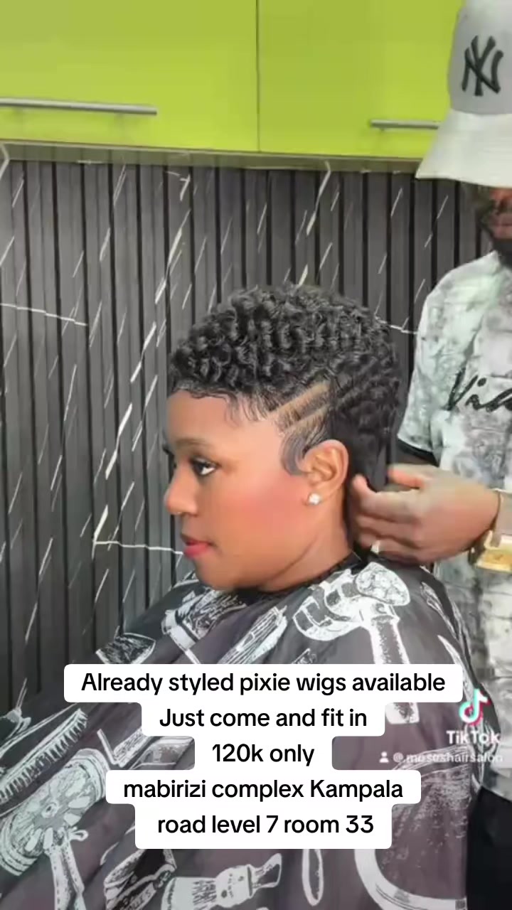 @Esta wig Hub