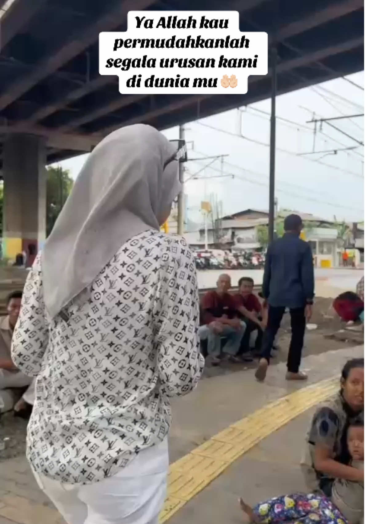 @Az Pemurah 🤲🏻🤲🏻🤲🏻