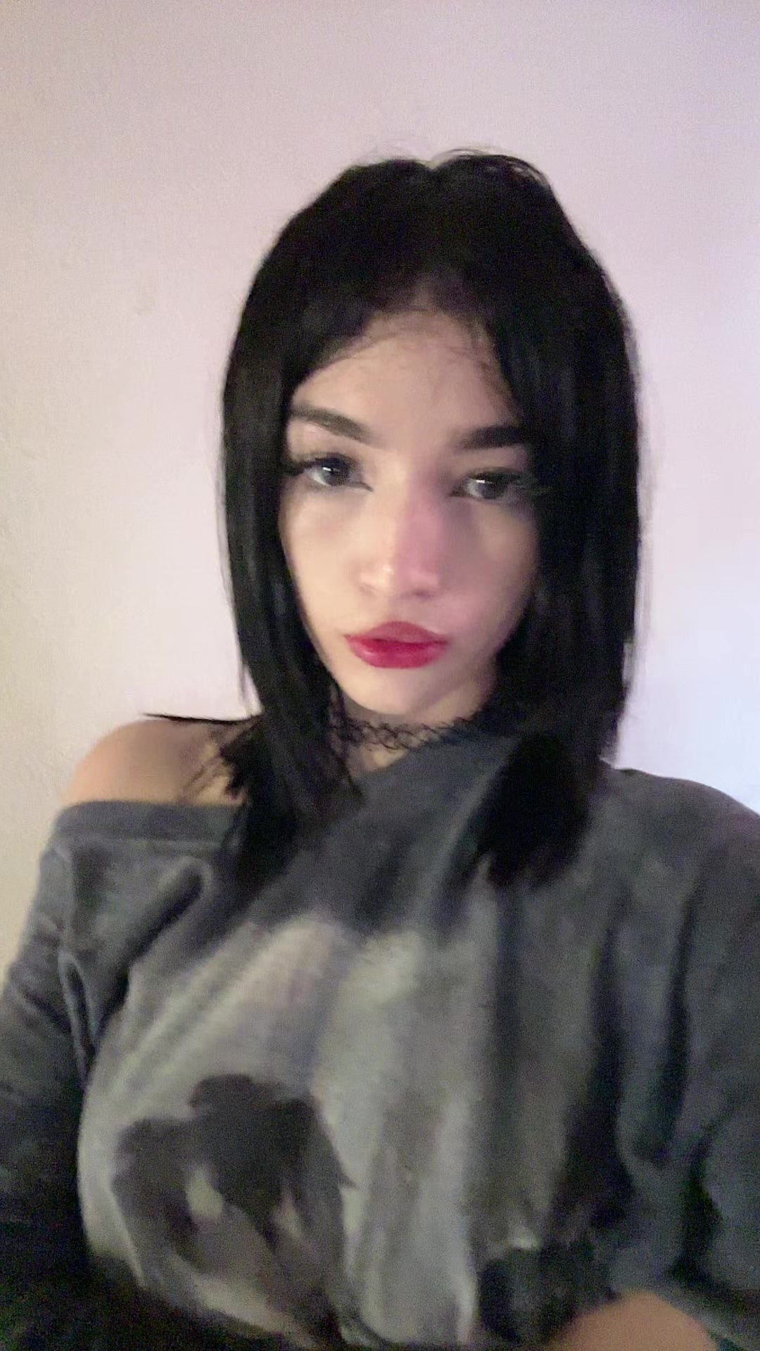@zurifox_