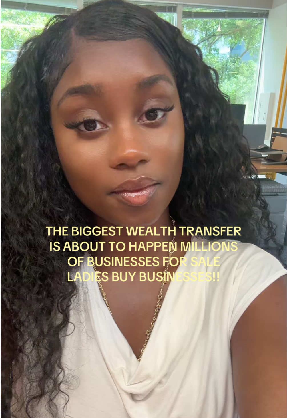 @Laylah Vital | Business