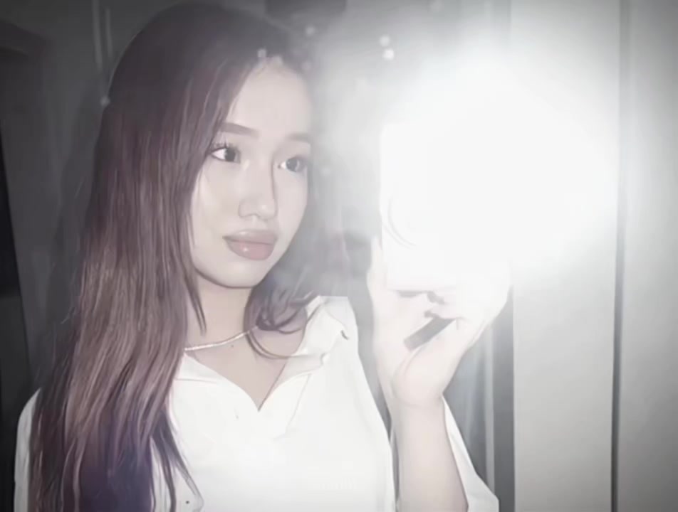 @𝘻𝘩𝘢𝘯𝘶𝘭𝘹