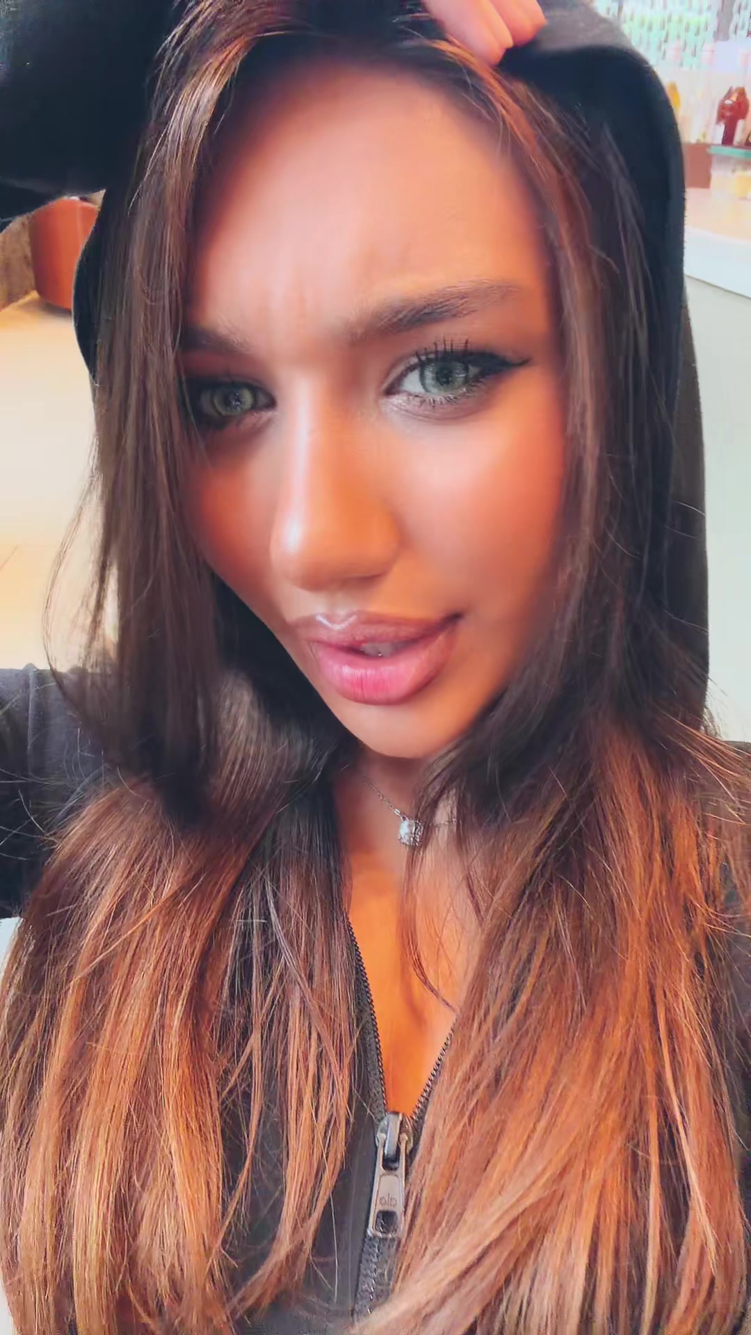 @helenahayrapetian
