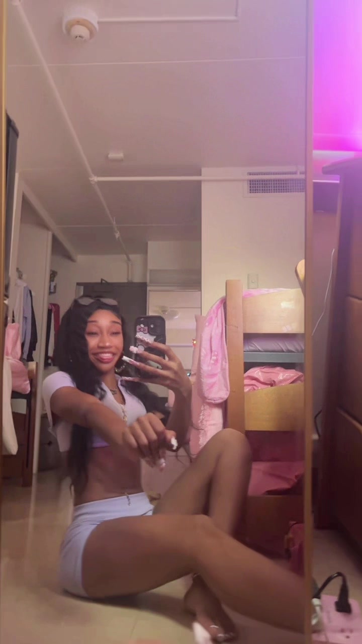 @Ann-Aaliyah