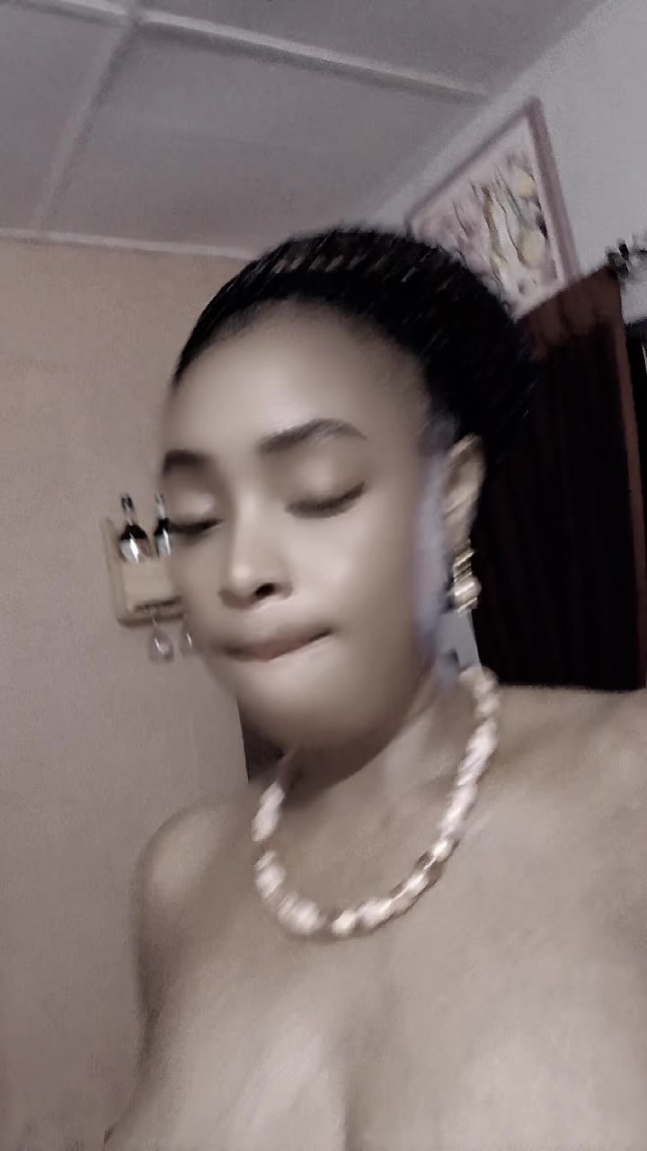 @Christiana Bamba