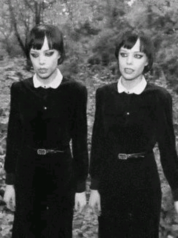 @ʟɪᴍᴀ 🖤☮