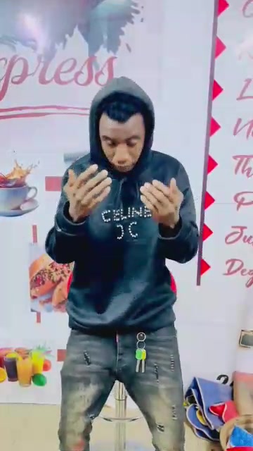 @Salomon Elie Yaméogo. ⚽⚽❤️🙏🙏