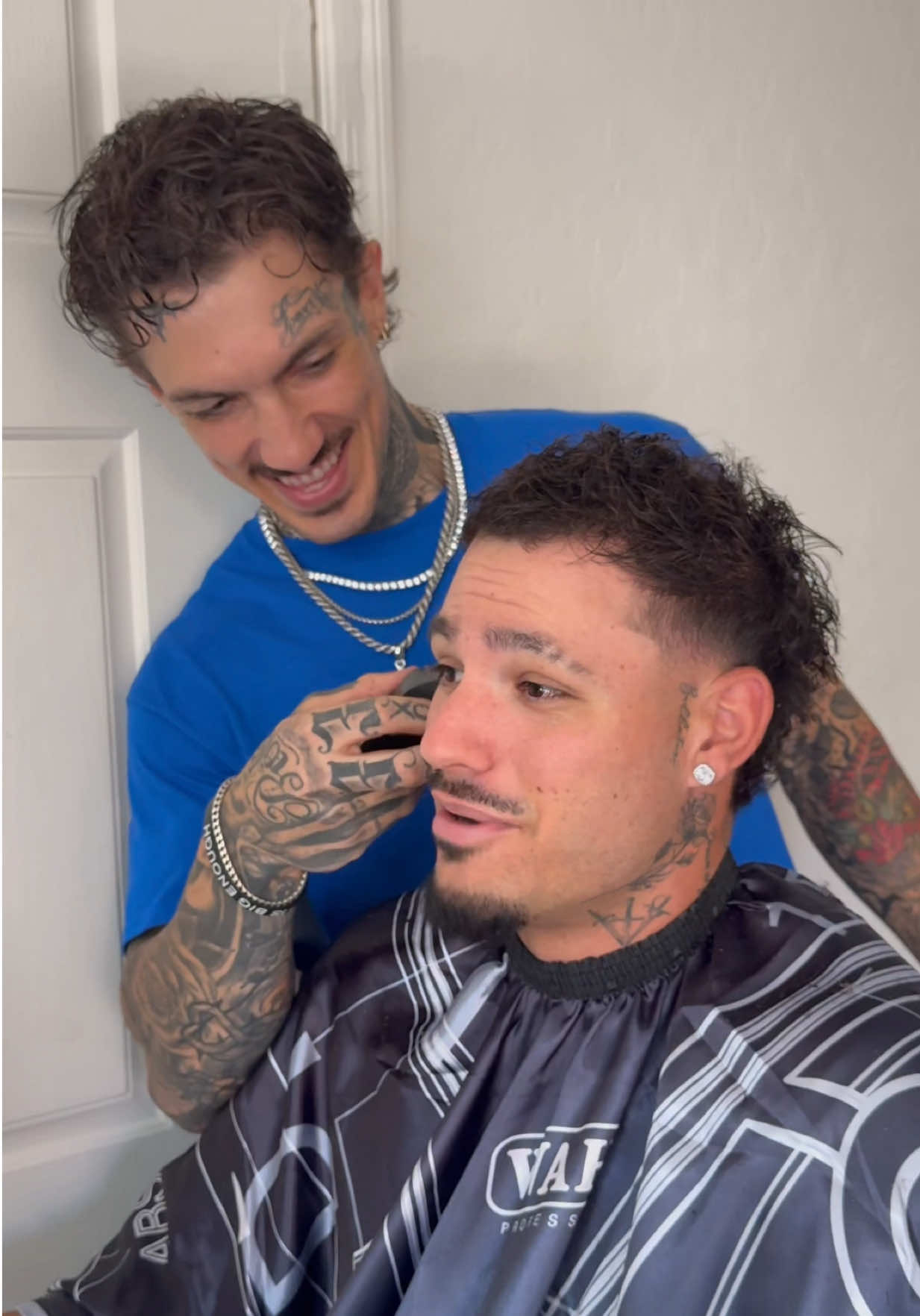 @deanothebarber