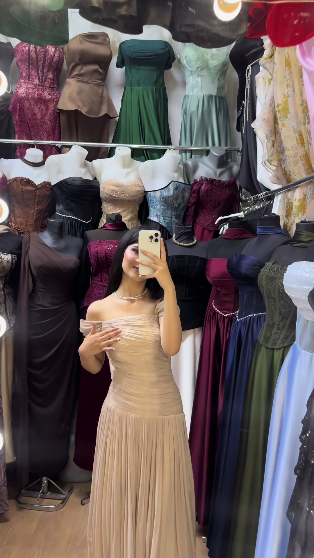 @Kiraye_ziyafett_geyimleri