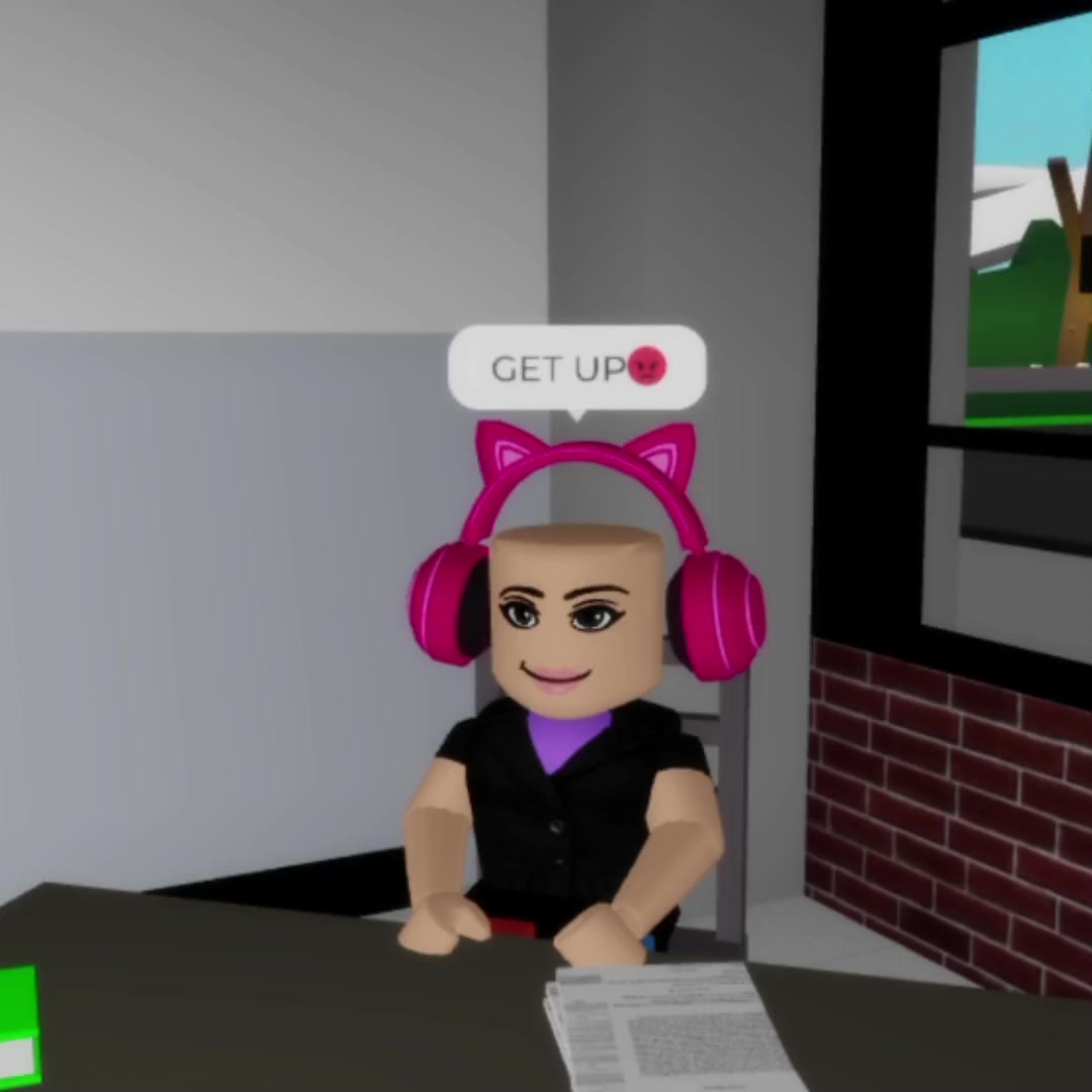@MadamFlopqia