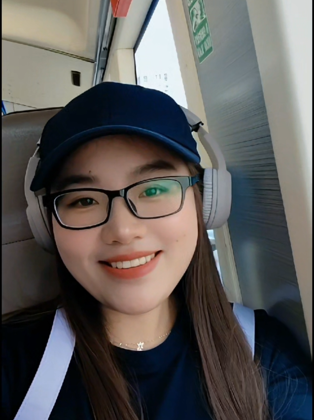 @evychan02