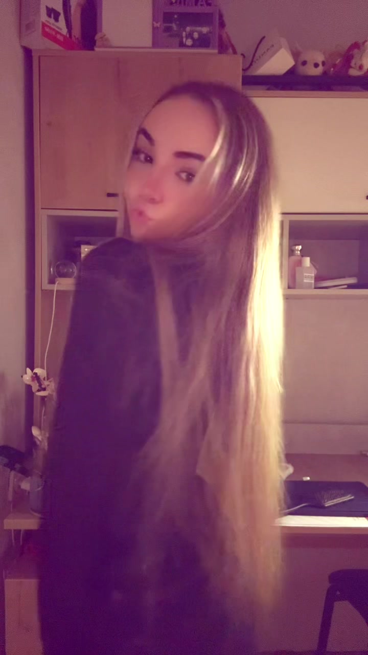 @дануля