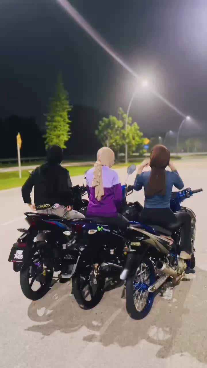 @𝓲𝓻𝓲𝓼𝓱 𝓭𝓪𝓷𝓲𝓪