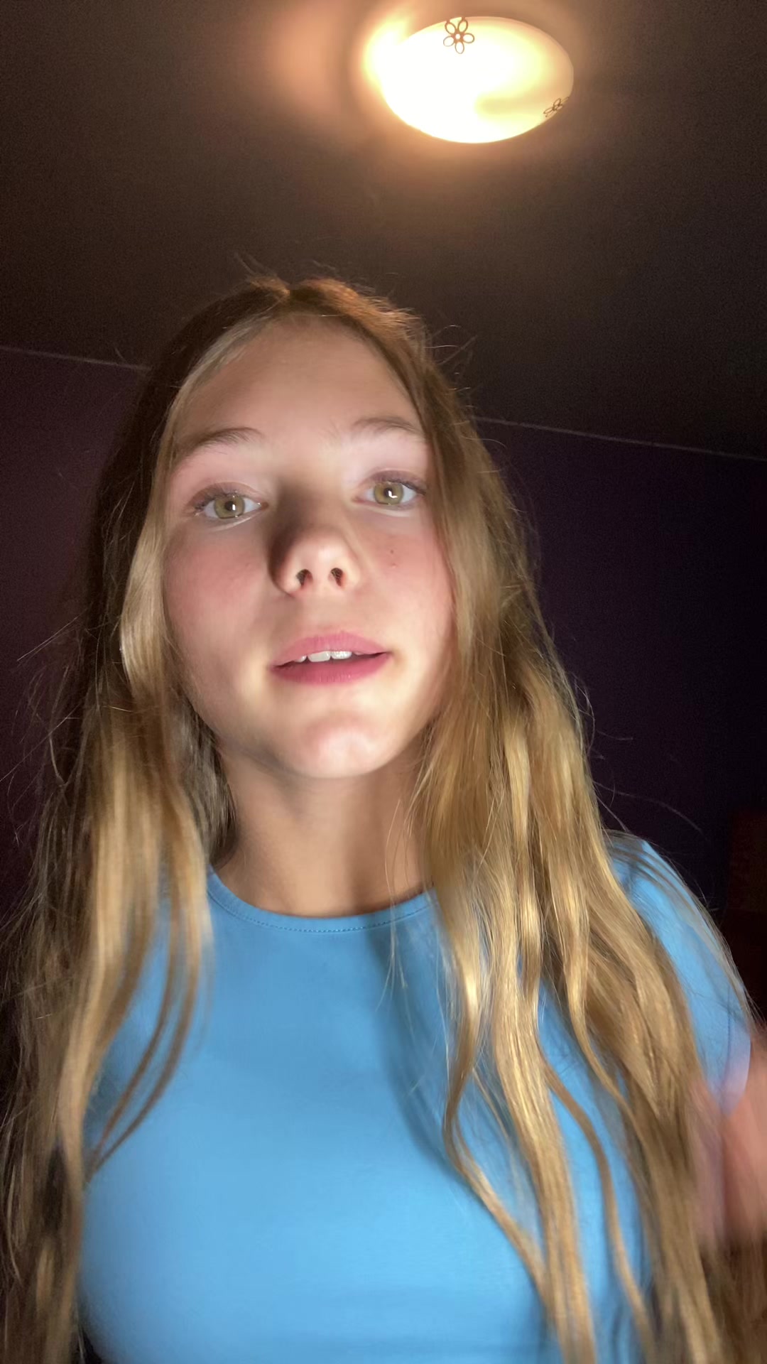 @L&eacute;na