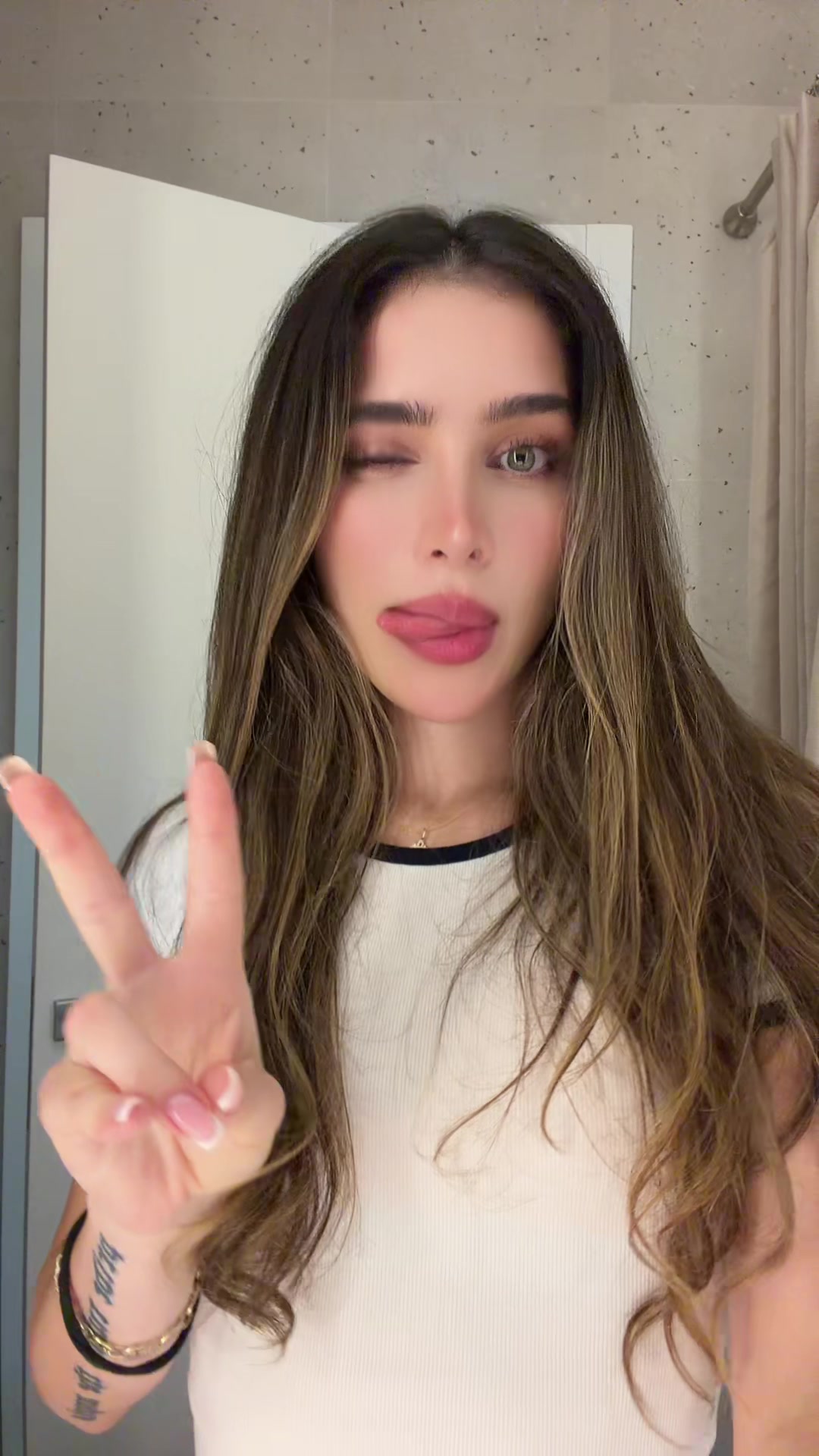 @Luna🇦🇿