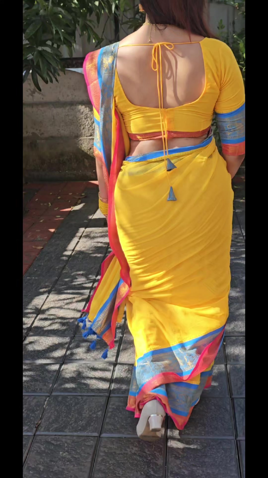@Nithyapradeep1