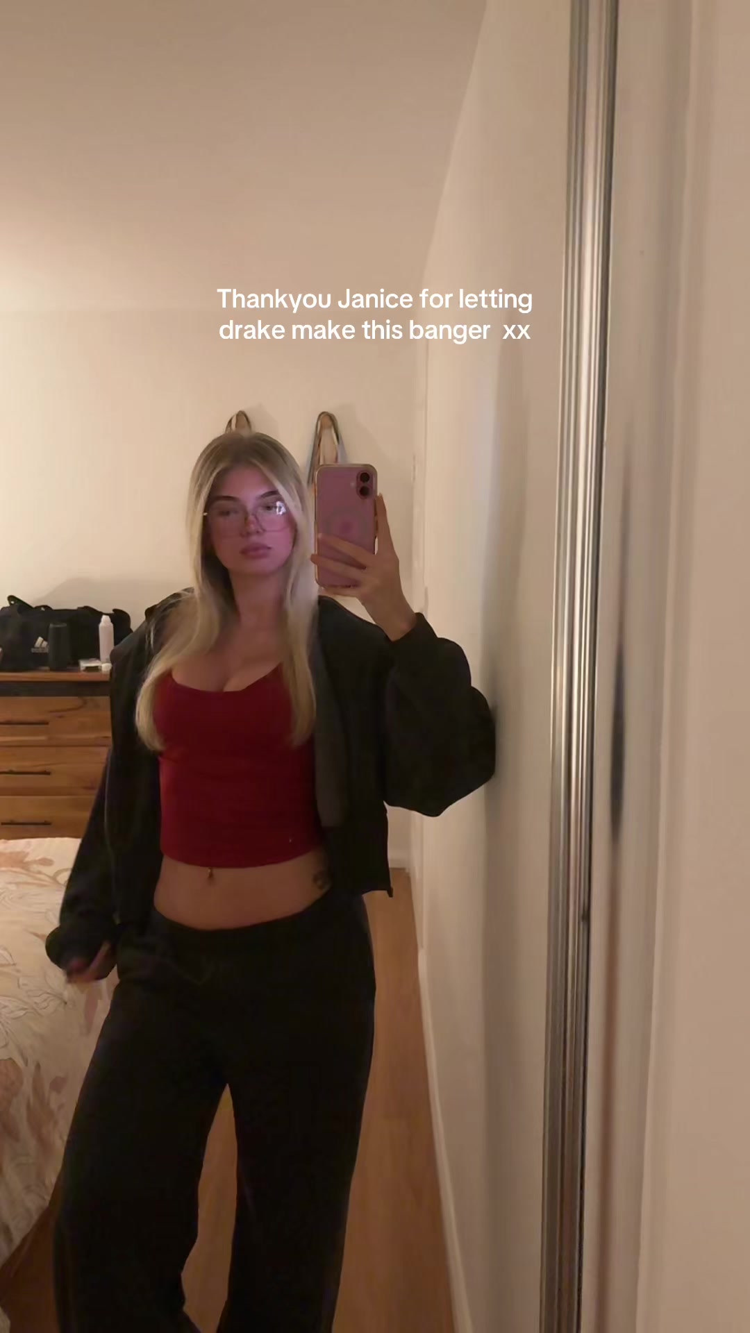 @tianajadeca