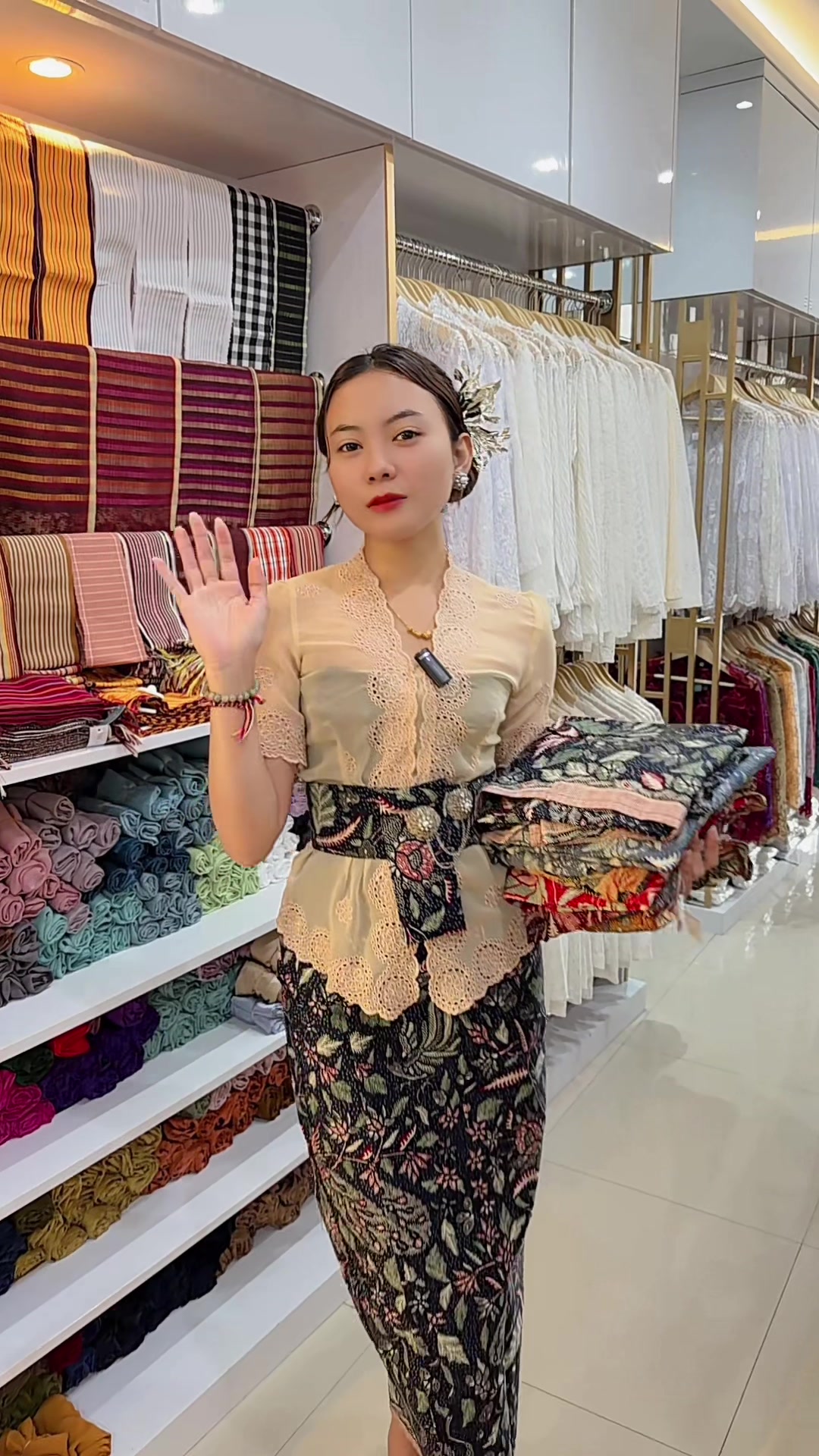 @Tari Kebaya Bali