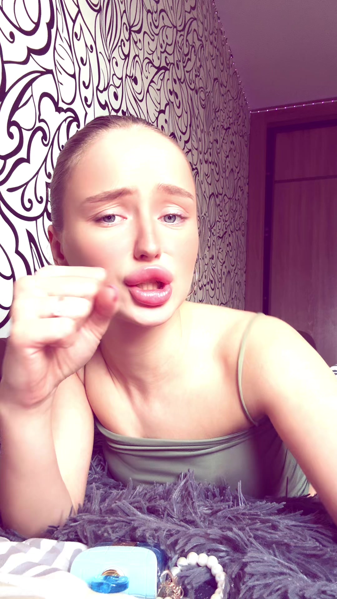 @Katuhsa245