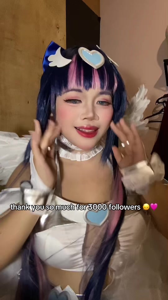 @Peachy 🩷