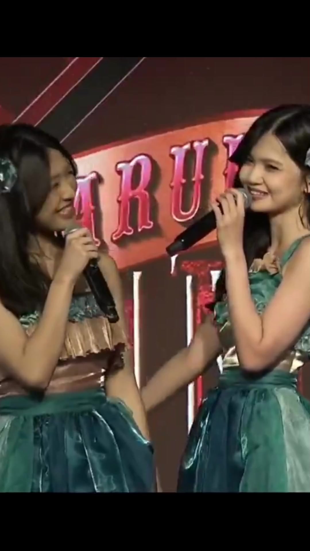 @Natchaa nya Indah