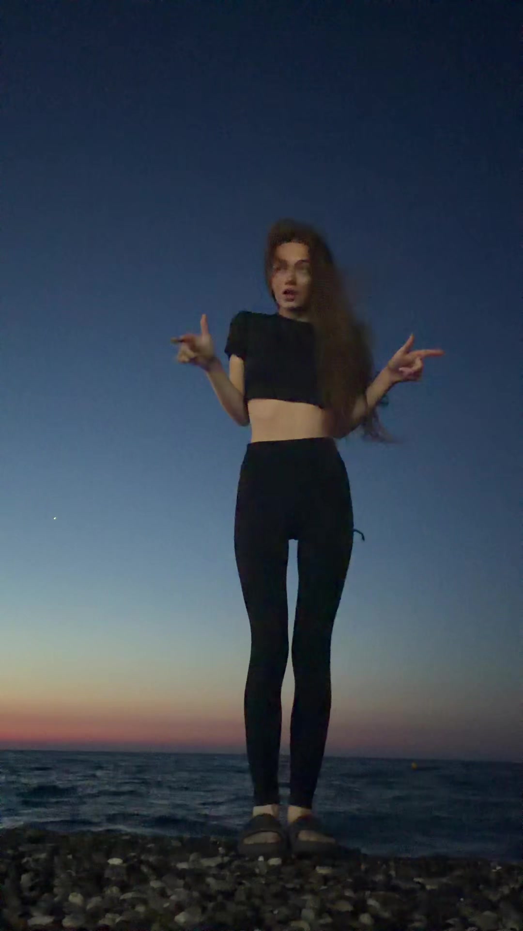 @VLADLENA