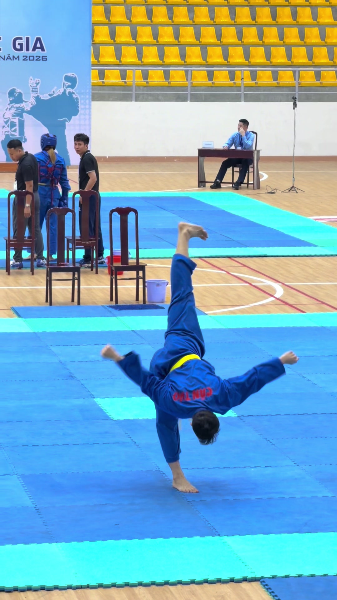@Đặng Ho&agrave;ng Học