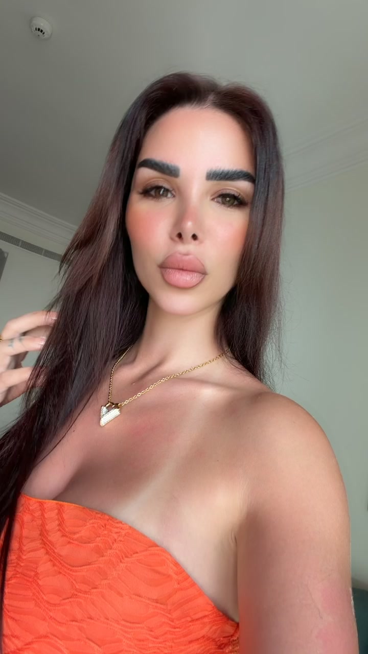 @Naya Zareq