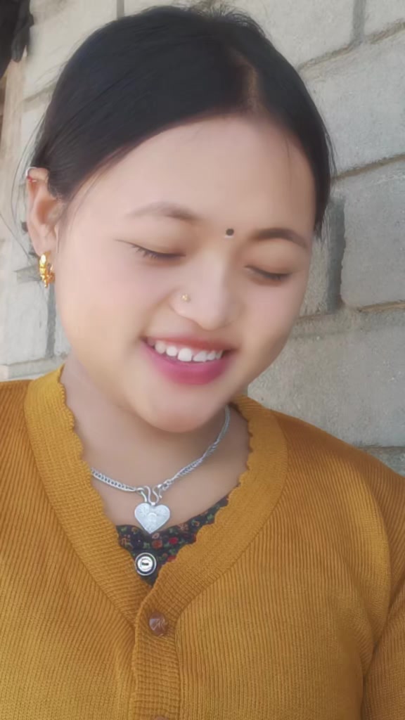 @Anisha.....🫶🖤