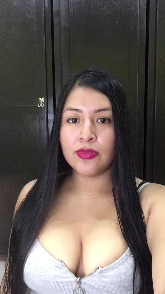 @lolaaokbb en IG