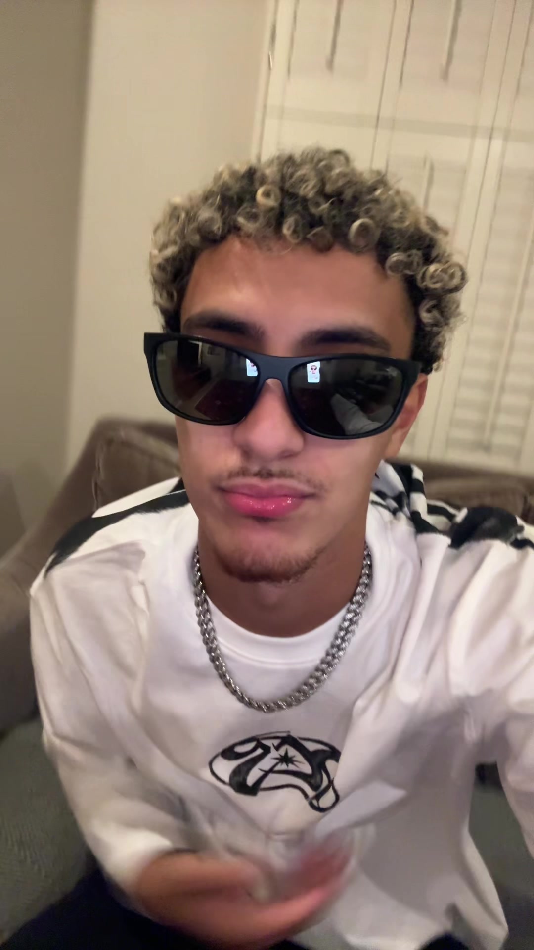 @ZIZOU