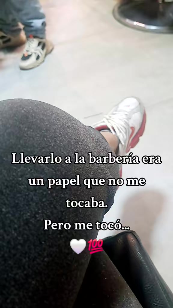 @Claudia Ayma445