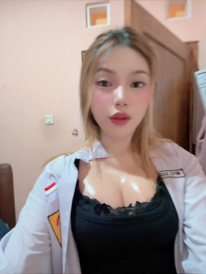 @user85437746199