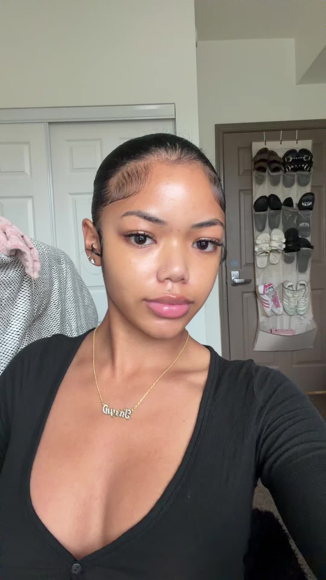 @T