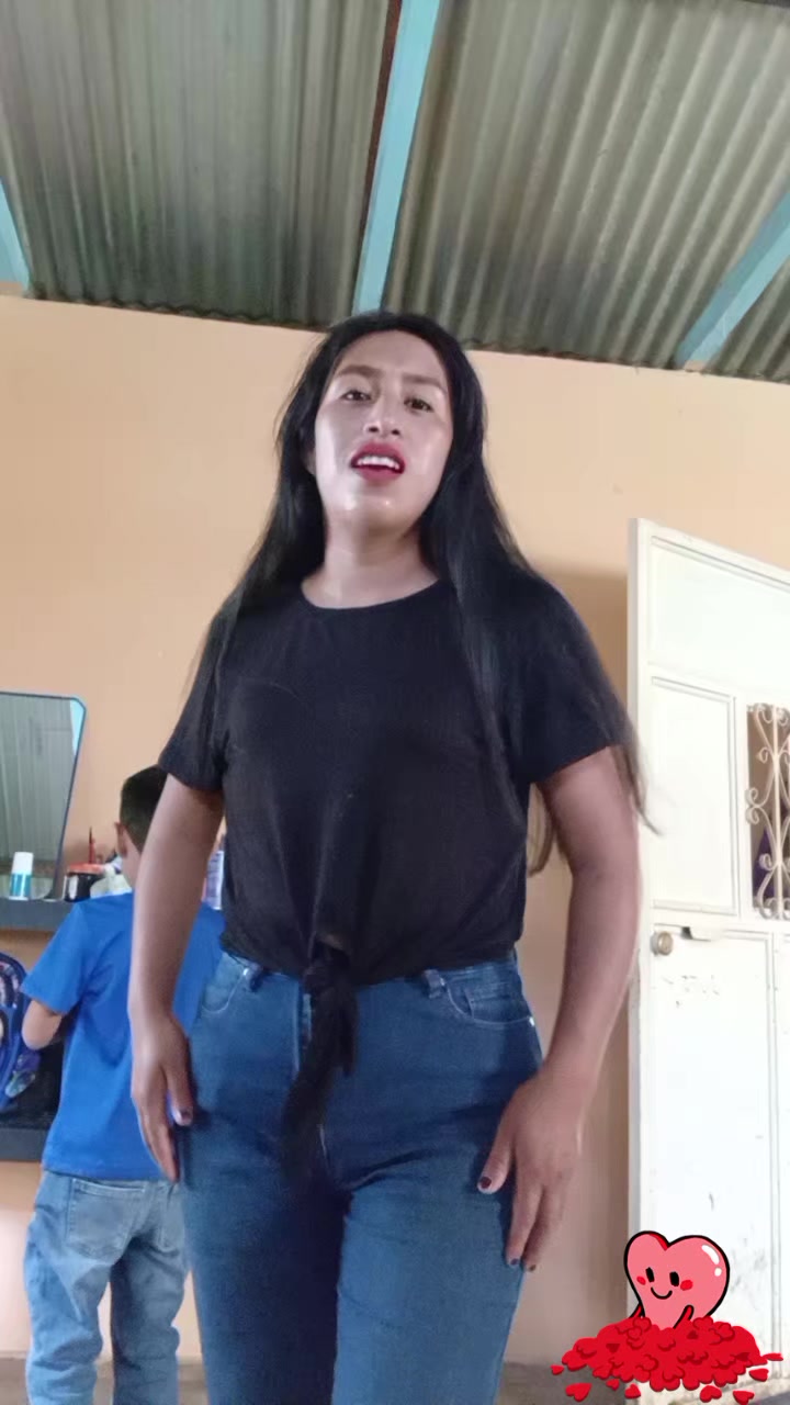 @Roxi Velasquez 🐇❣️🐁