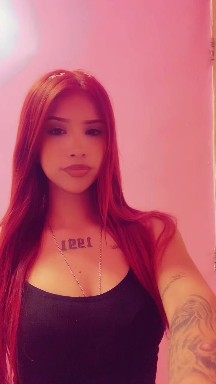 @𝕵𝖔𝖍𝖊𝖑𝖞_𝖔𝖋𝖎𝖈𝖎𝖆𝖑🦋.