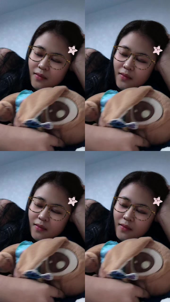 @babyghirl30🥀🇭🇰🌈🌺
